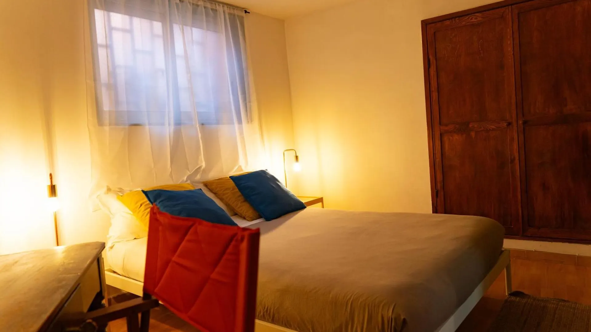 Appartamento Piscaria Guest House Downtown By Sicily In Home Aeroporto di Catania Fontana Rossa